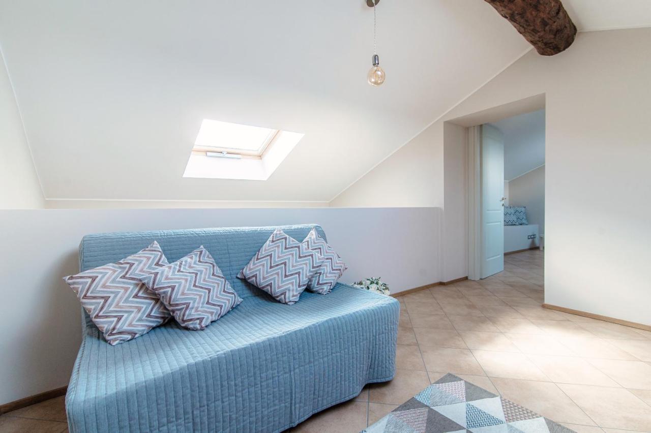Sky Attic 72 - The House Of Travelers Apartment Como Luaran gambar