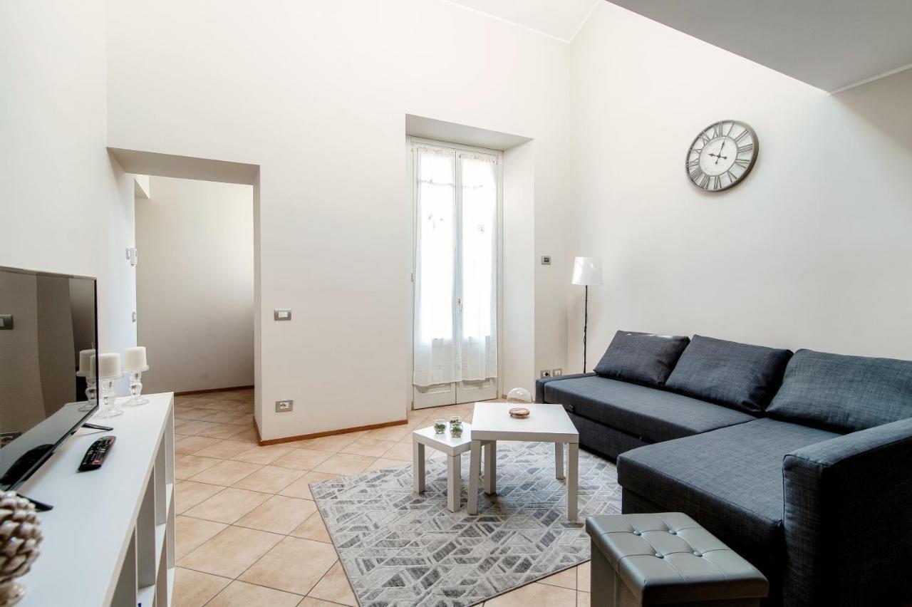 Sky Attic 72 - The House Of Travelers Apartment Como Luaran gambar